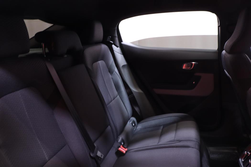 POLESTAR 2 2023