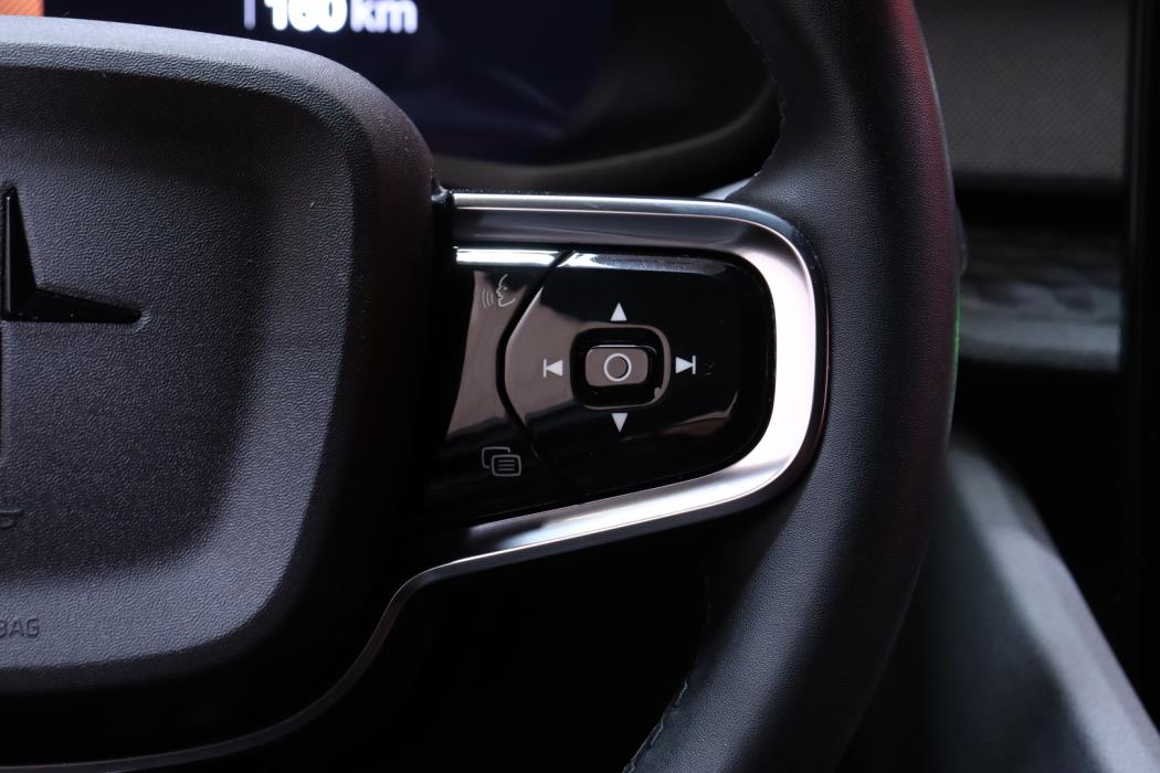 POLESTAR 2 2023