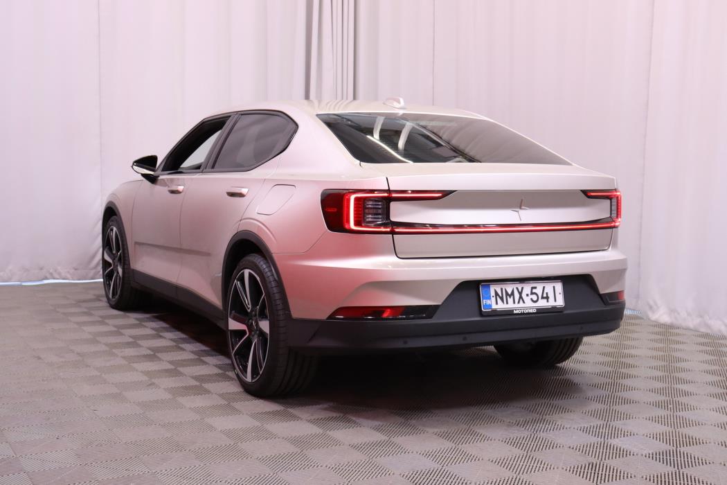 POLESTAR 2 2023