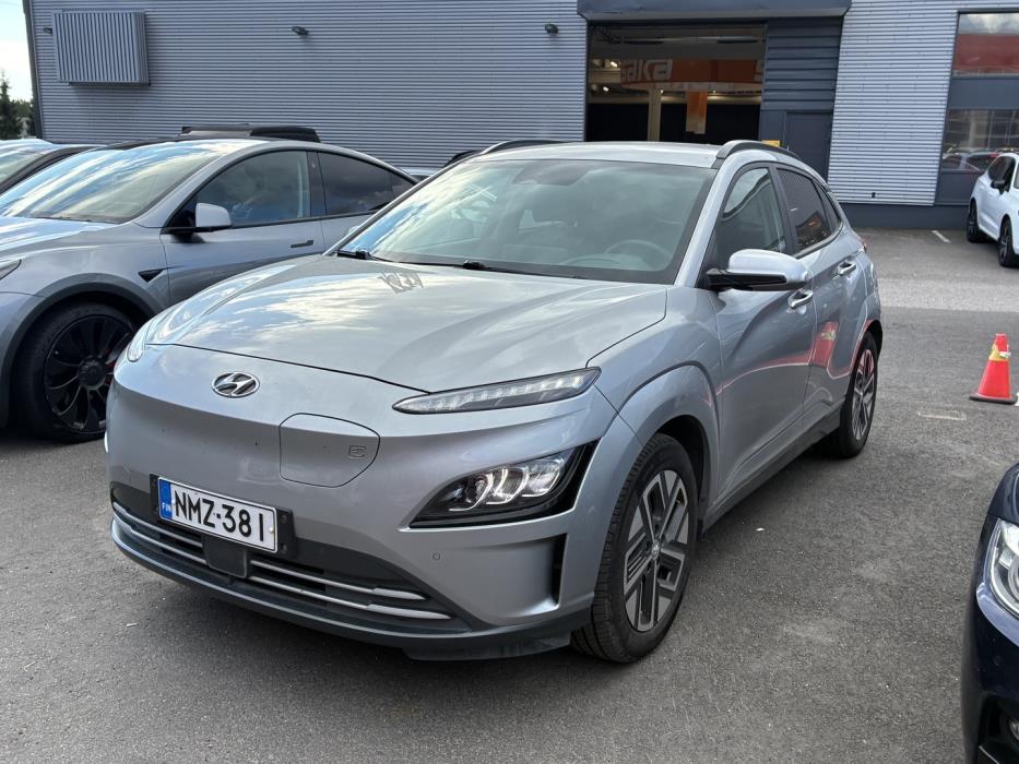 HYUNDAI KONA 2023