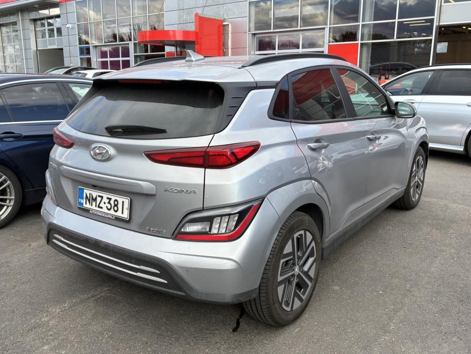HYUNDAI KONA 2023