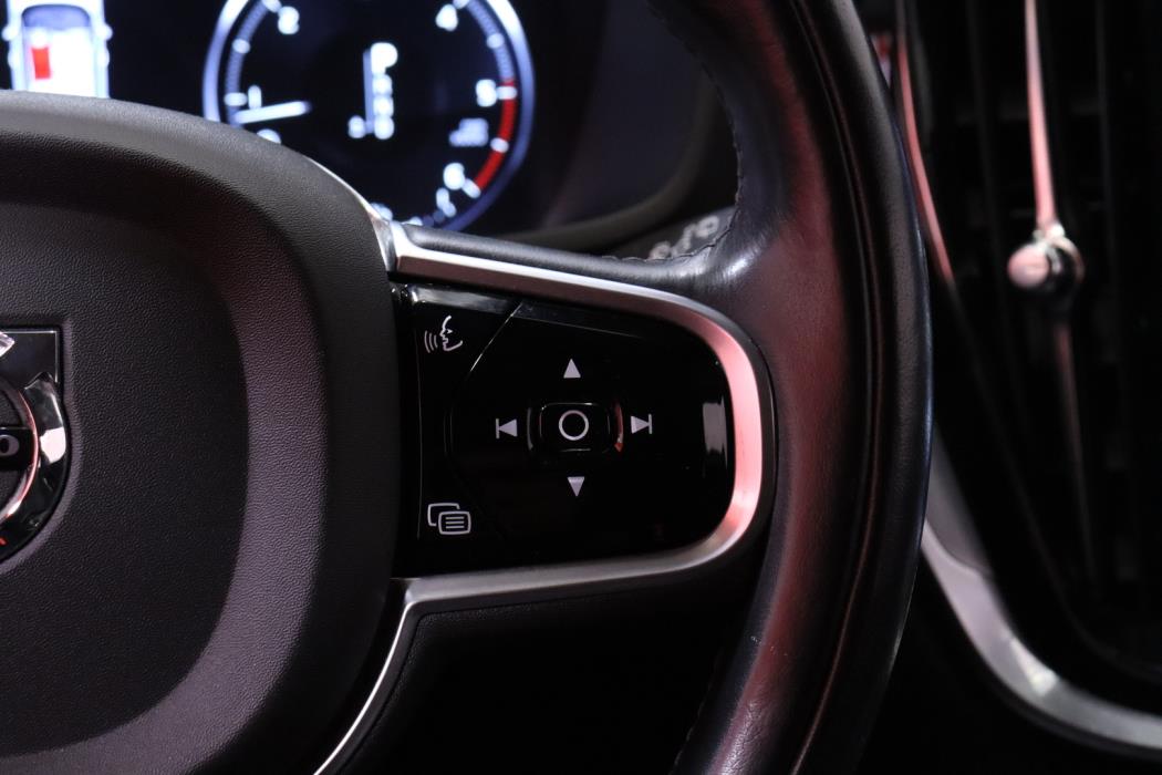 VOLVO V60 Cross Country 2019