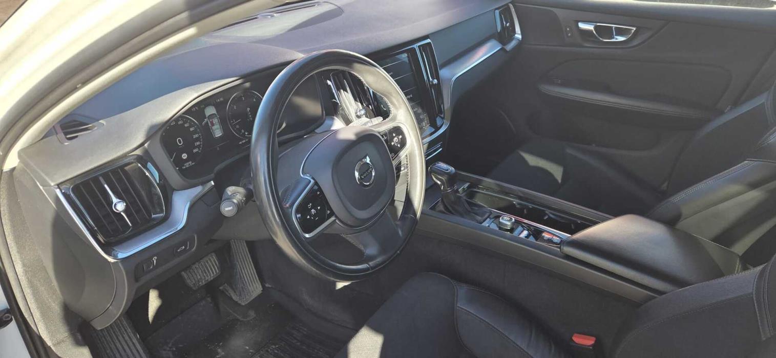 VOLVO V60 Cross Country 2019