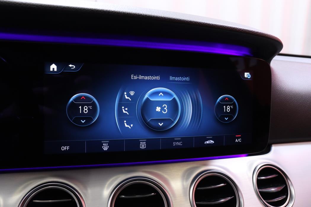 MERCEDES-BENZ E 2021