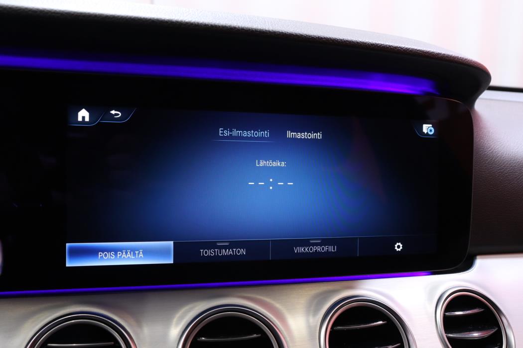 MERCEDES-BENZ E 2021