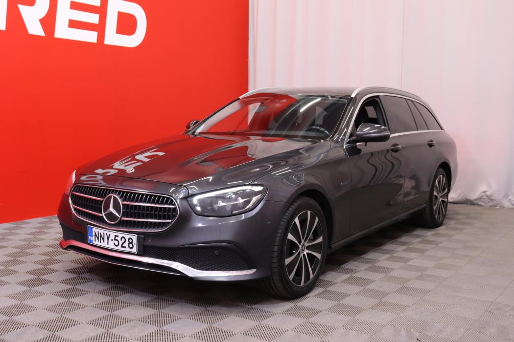 MERCEDES-BENZ E 2021