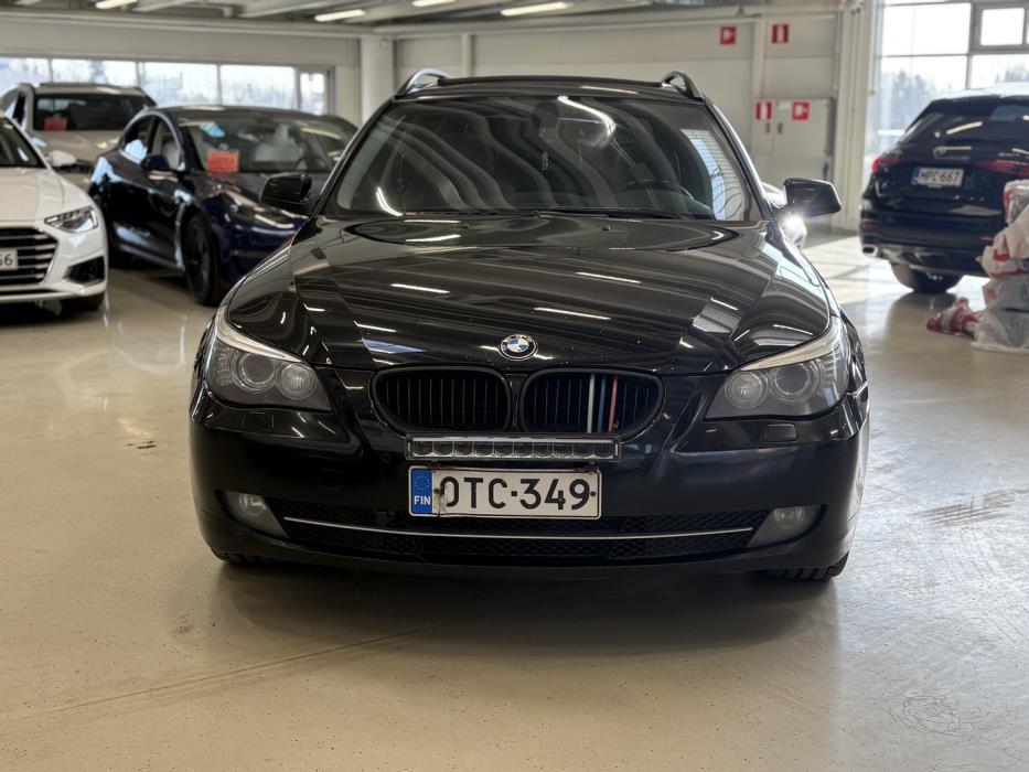 BMW 520 2009