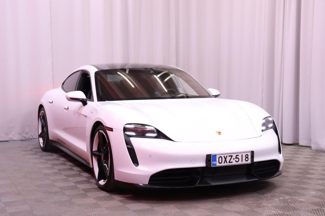 PORSCHE Taycan 2020