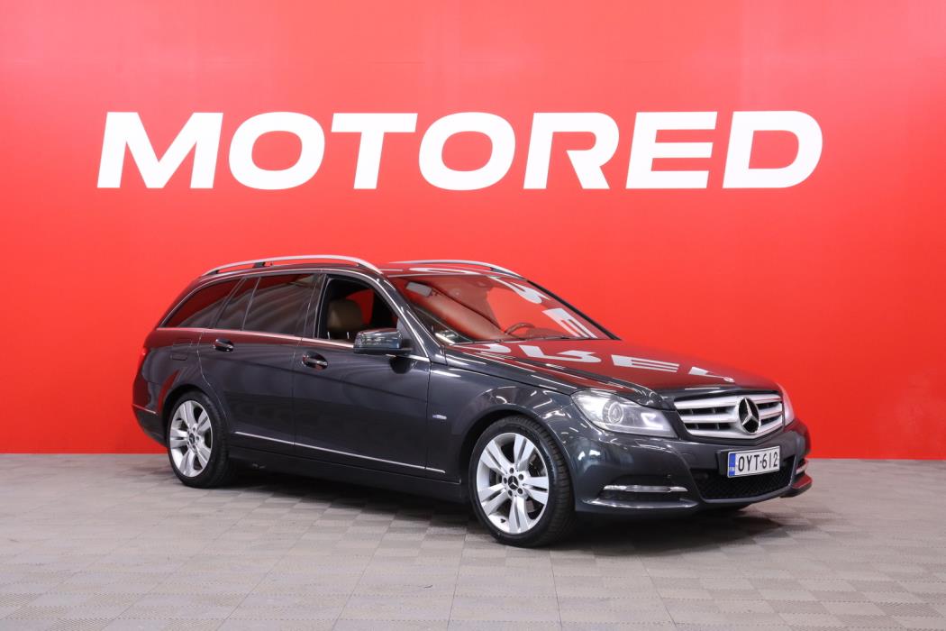 MERCEDES-BENZ C 2011