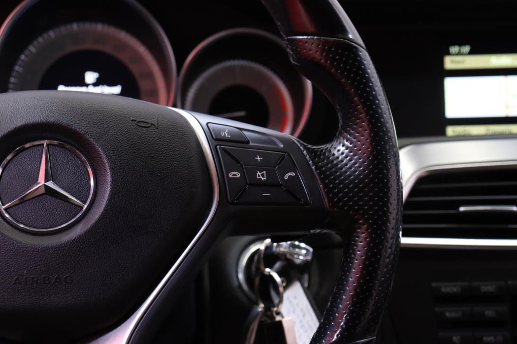 MERCEDES-BENZ C 2011