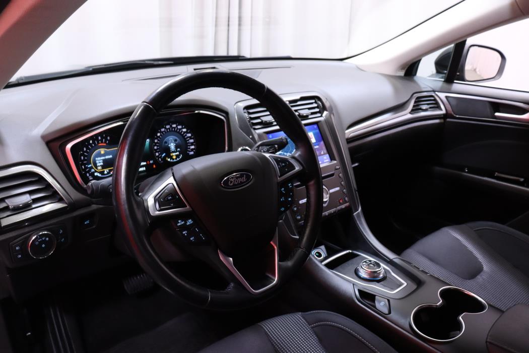 FORD Mondeo 2022