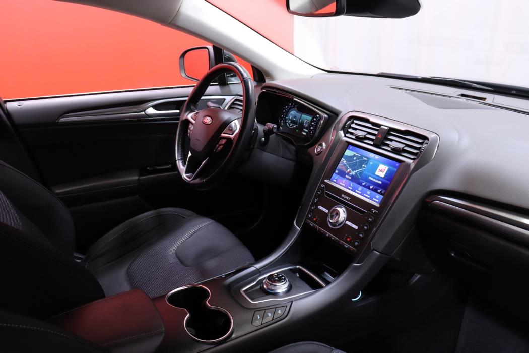 FORD Mondeo 2022