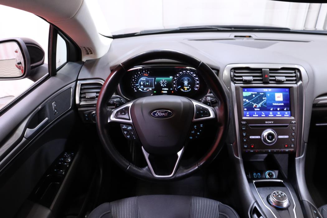 FORD Mondeo 2022