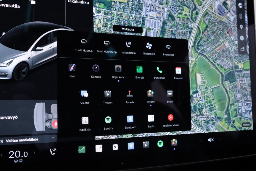 TESLA Model 3 2021