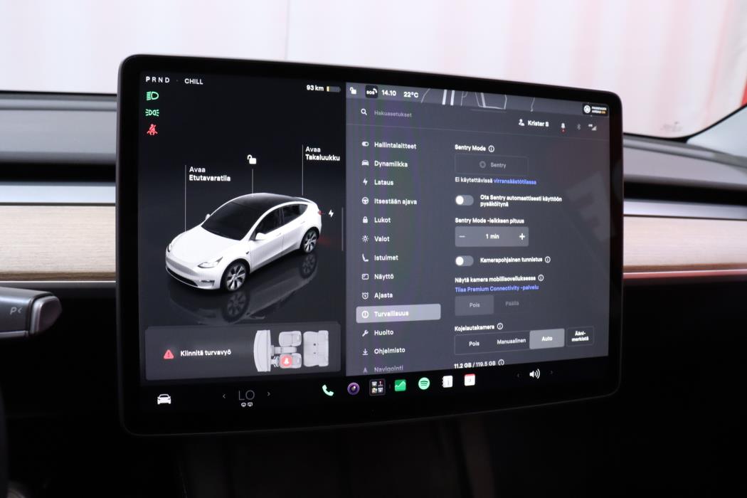 TESLA Model Y 2023
