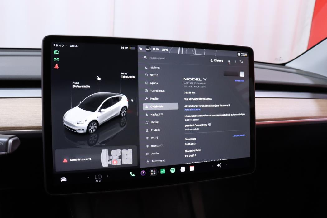 TESLA Model Y 2023