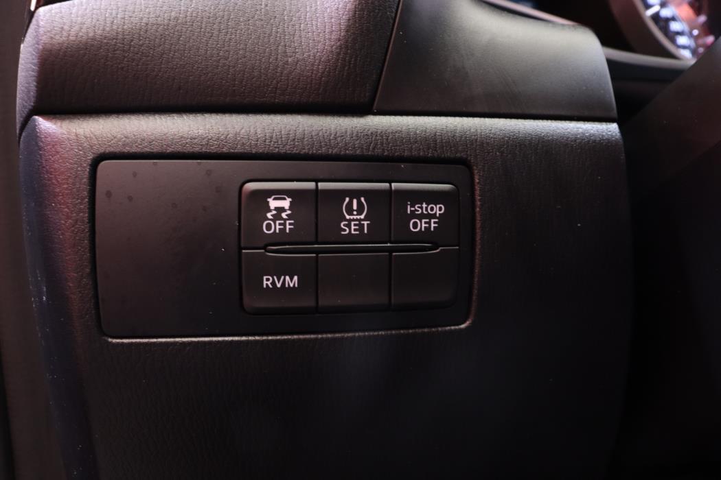 MAZDA 3 2016