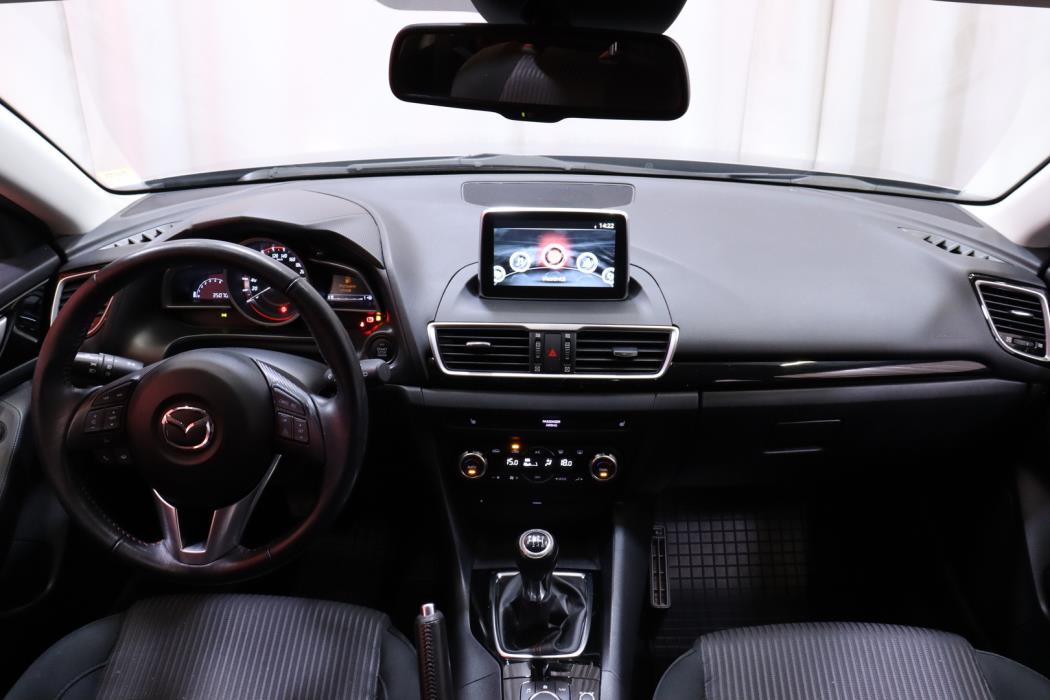 MAZDA 3 2016