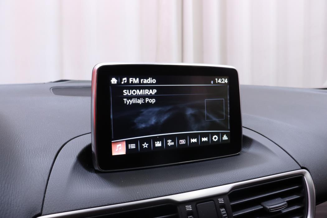 MAZDA 3 2016