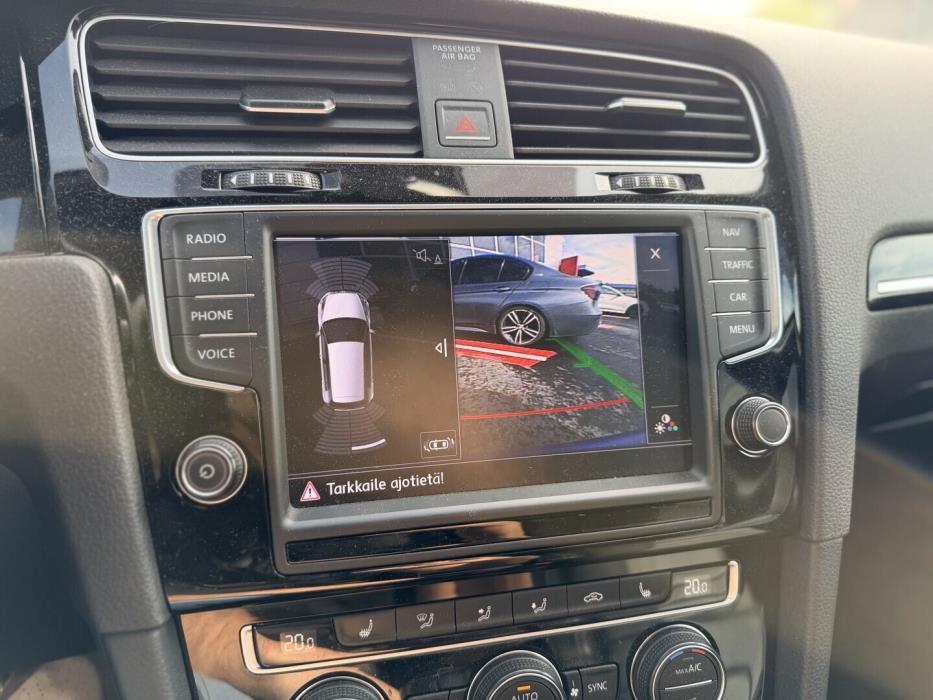 VOLKSWAGEN Golf 2017