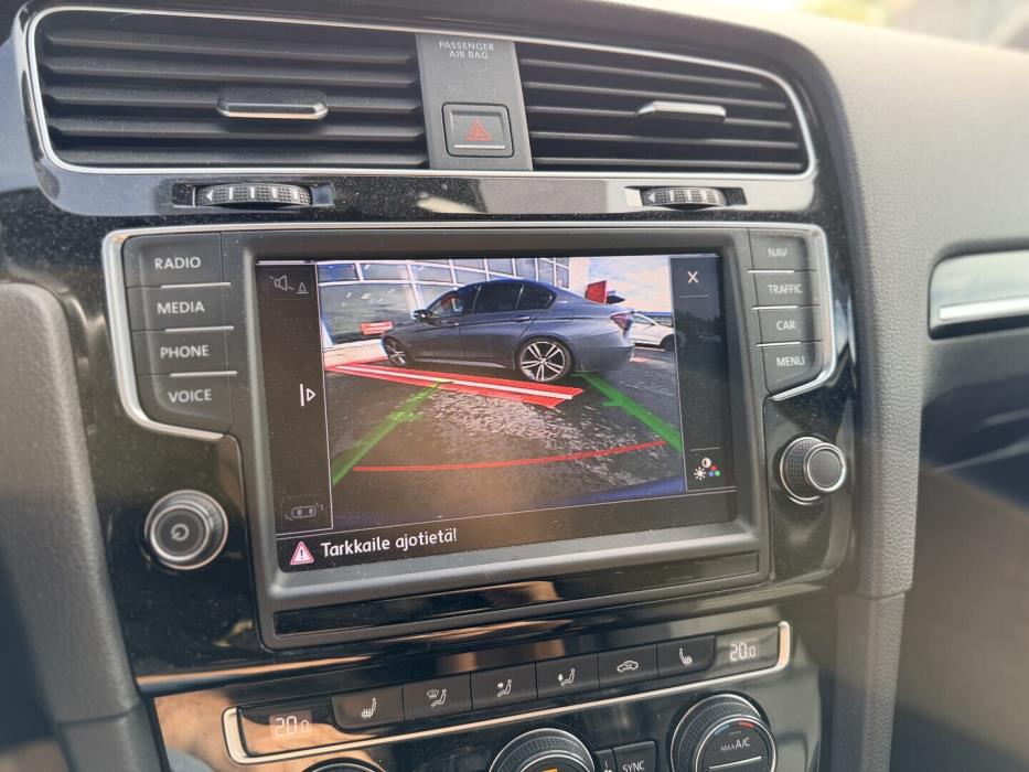VOLKSWAGEN Golf 2017