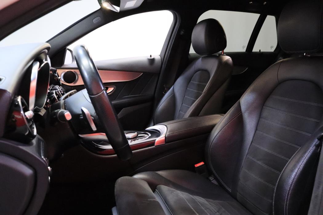 MERCEDES-BENZ C 2019