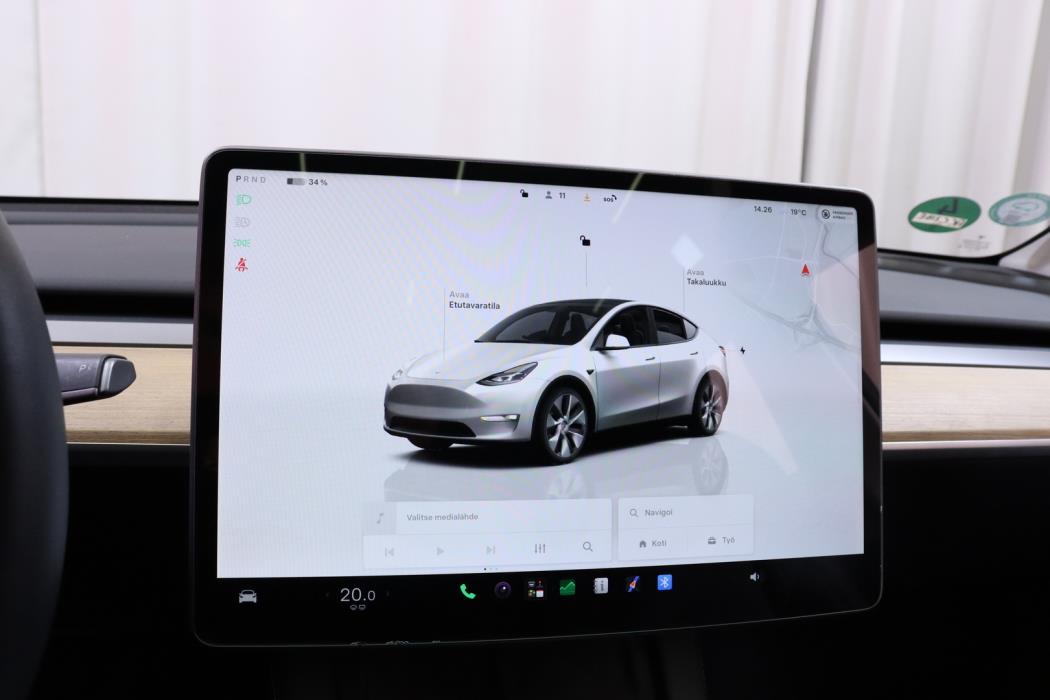 TESLA Model Y 2022