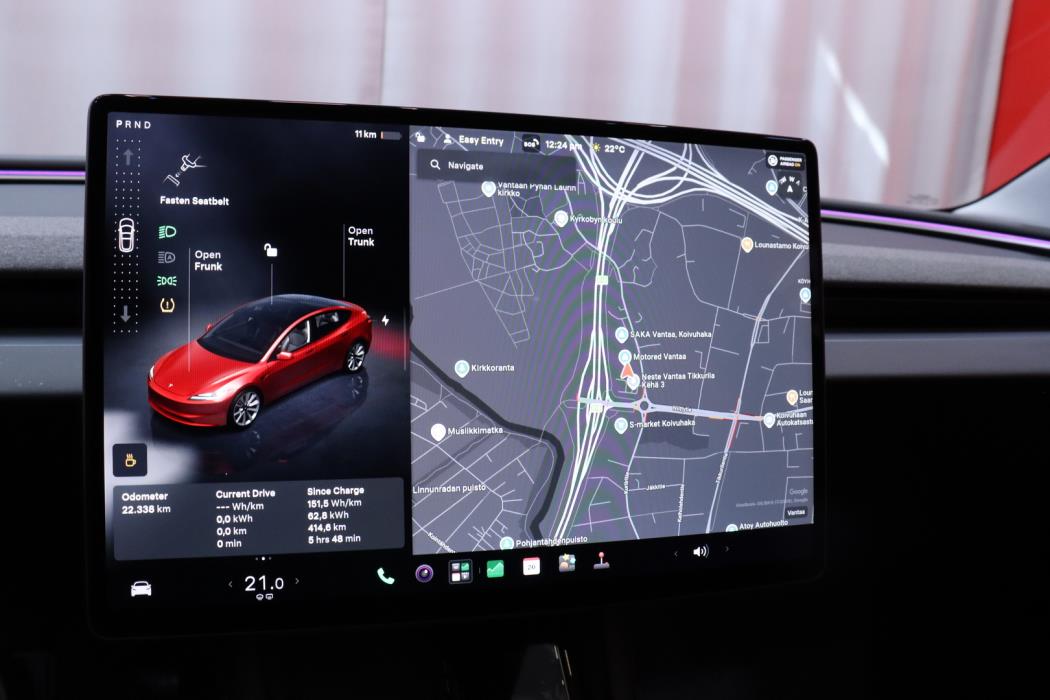 TESLA Model 3 2024