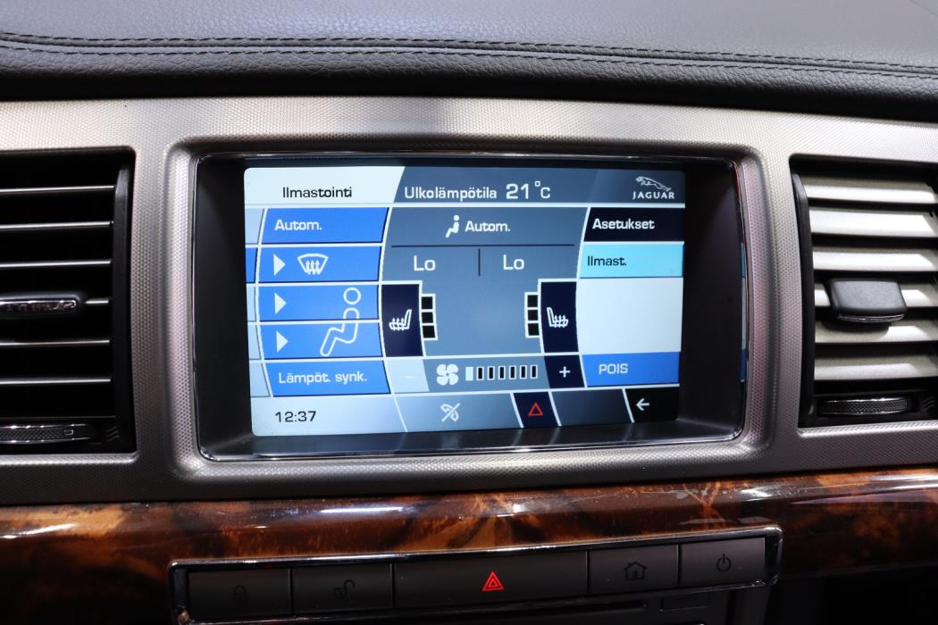 JAGUAR XF 2009