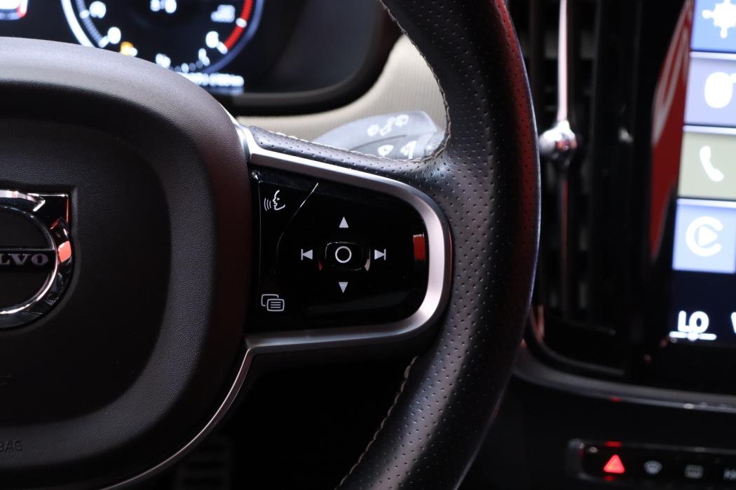 VOLVO V90 2019