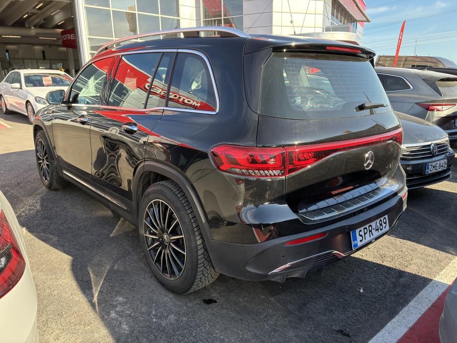 MERCEDES-BENZ EQB 2023