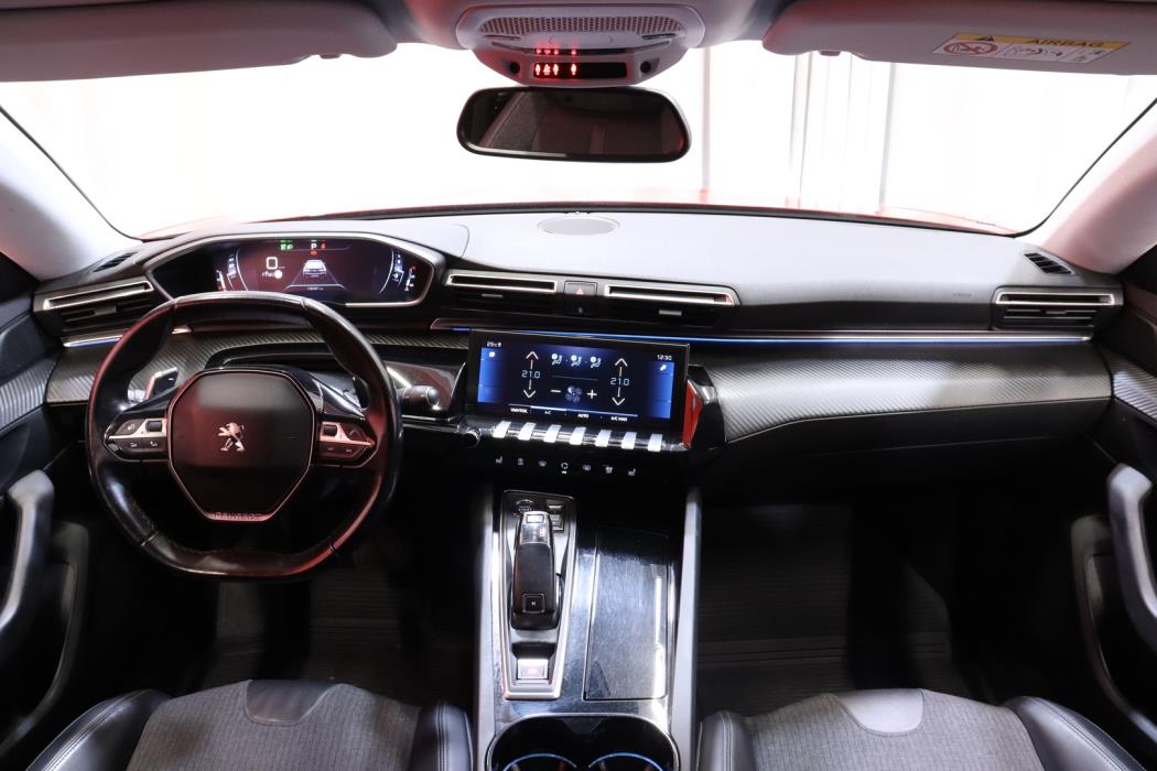 PEUGEOT 508 2019
