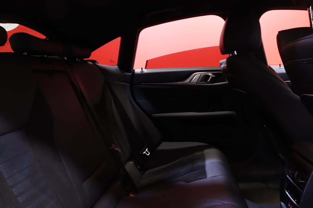BMW i4 2024