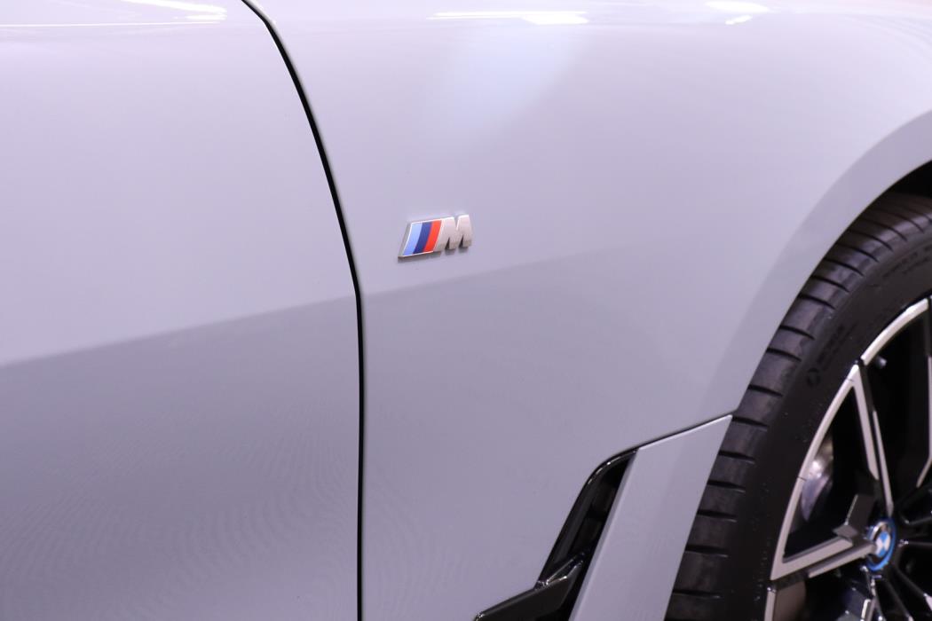 BMW i4 2024