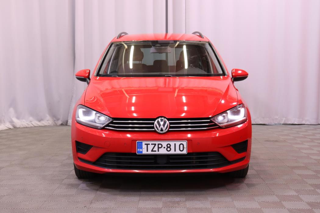 VOLKSWAGEN Golf Sportsvan 2015