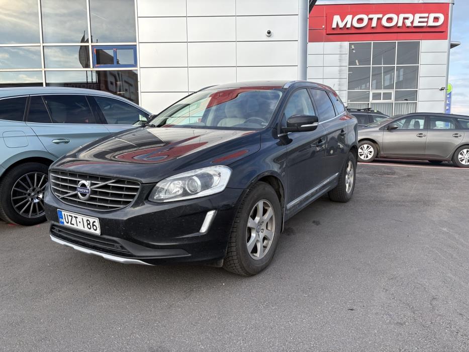VOLVO XC60 2017