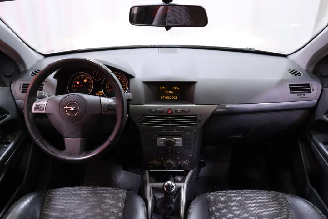 OPEL Astra 2005