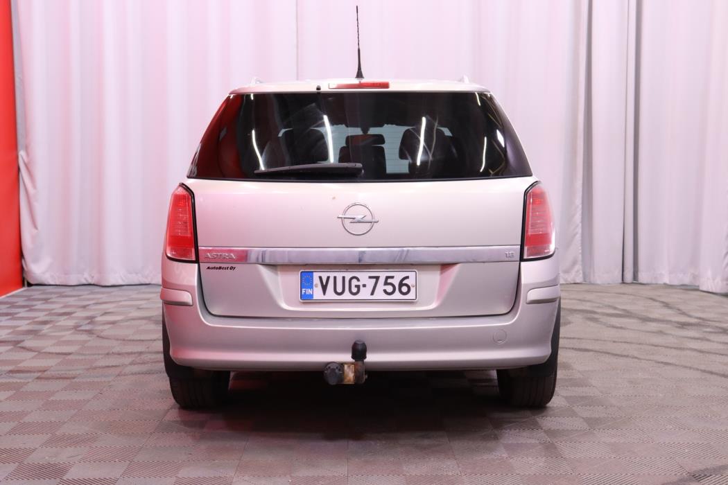 OPEL Astra 2005