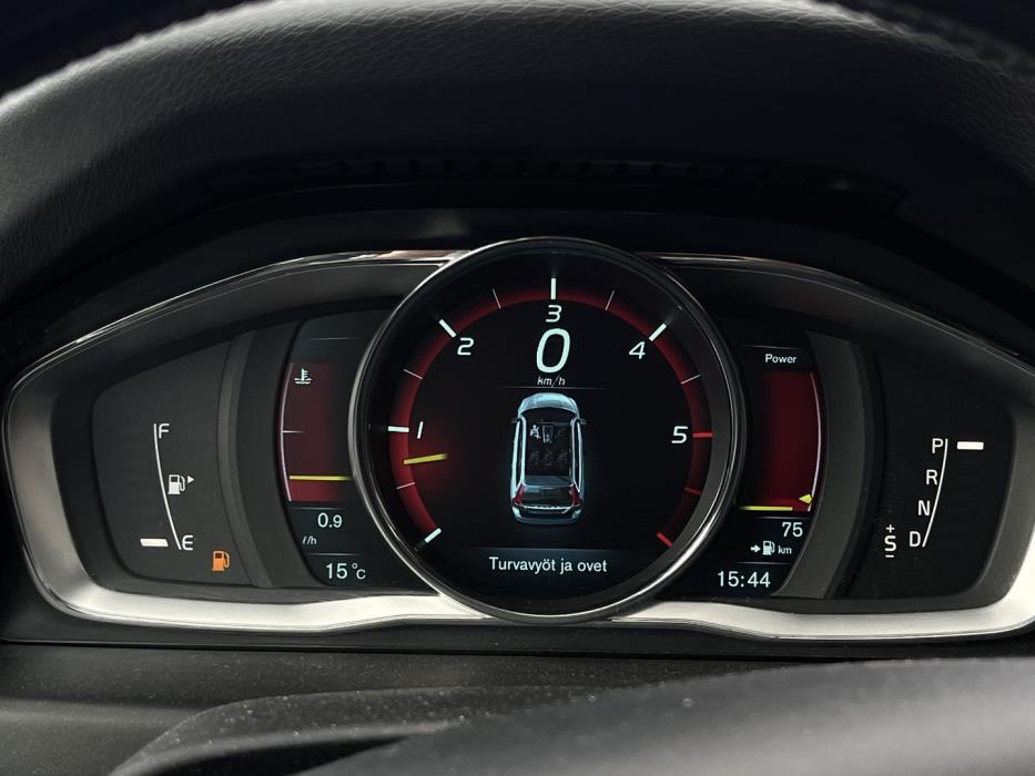 VOLVO XC70 2014