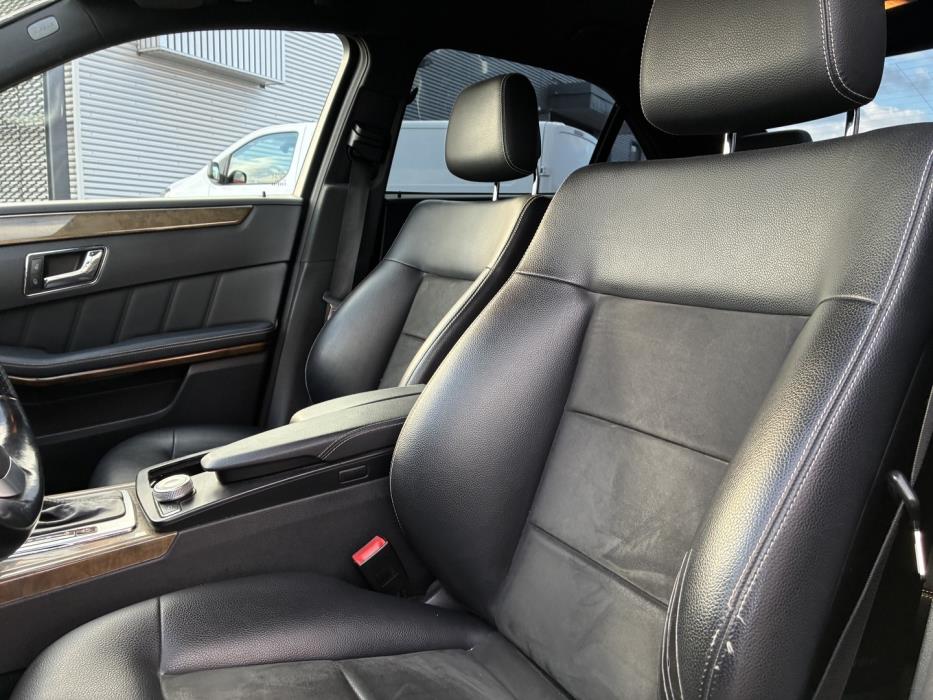 MERCEDES-BENZ E 2009