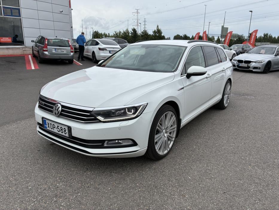 VOLKSWAGEN Passat 2018
