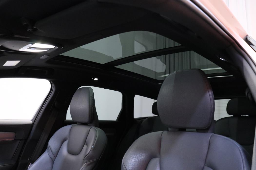 VOLVO V90 Cross Country 2022