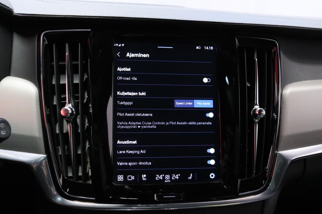 VOLVO V90 Cross Country 2022