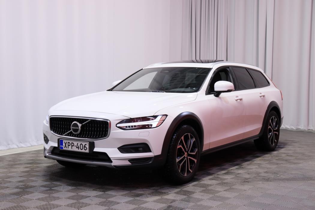 VOLVO V90 Cross Country 2022