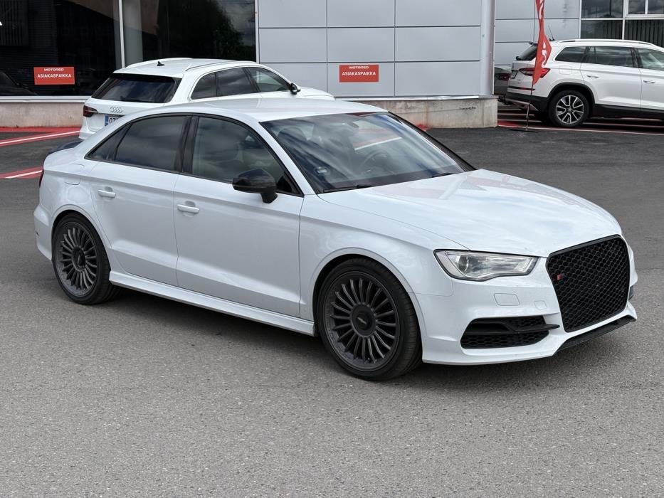 AUDI S3 2014