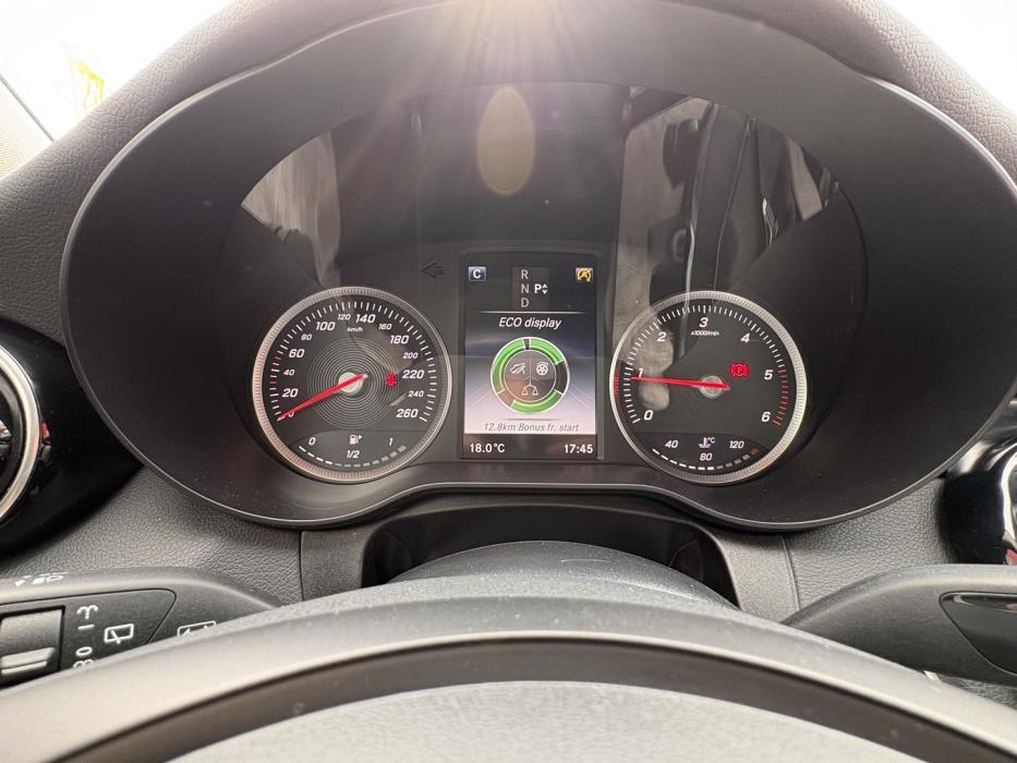 MERCEDES-BENZ C 2016
