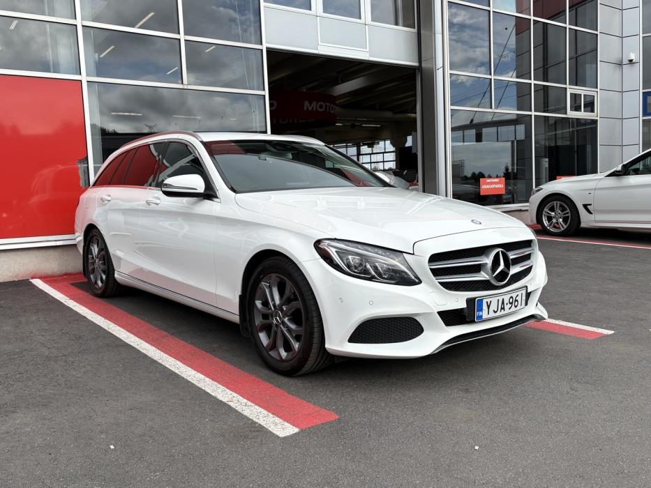 MERCEDES-BENZ C 2016