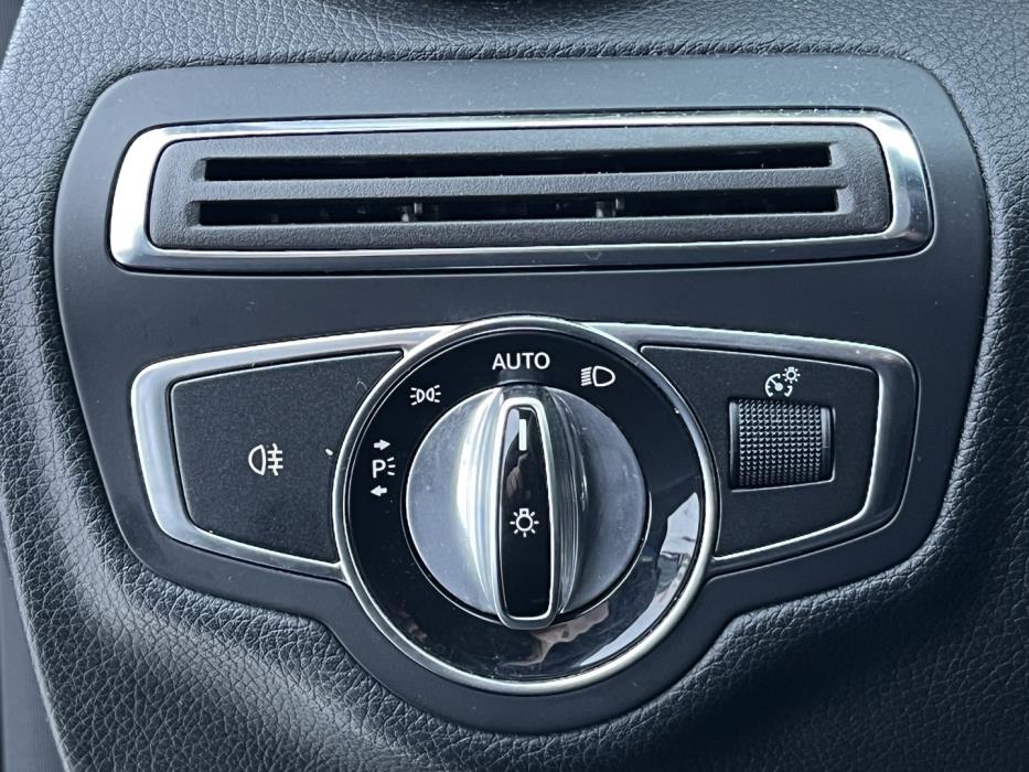 MERCEDES-BENZ C 2015