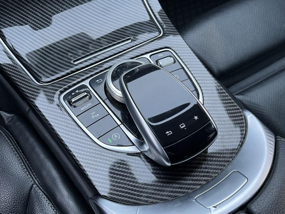 MERCEDES-BENZ C 2015