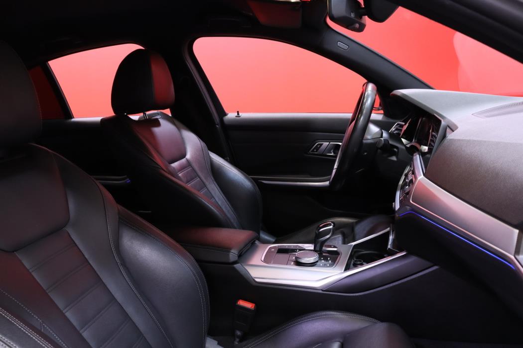 BMW 320 2019